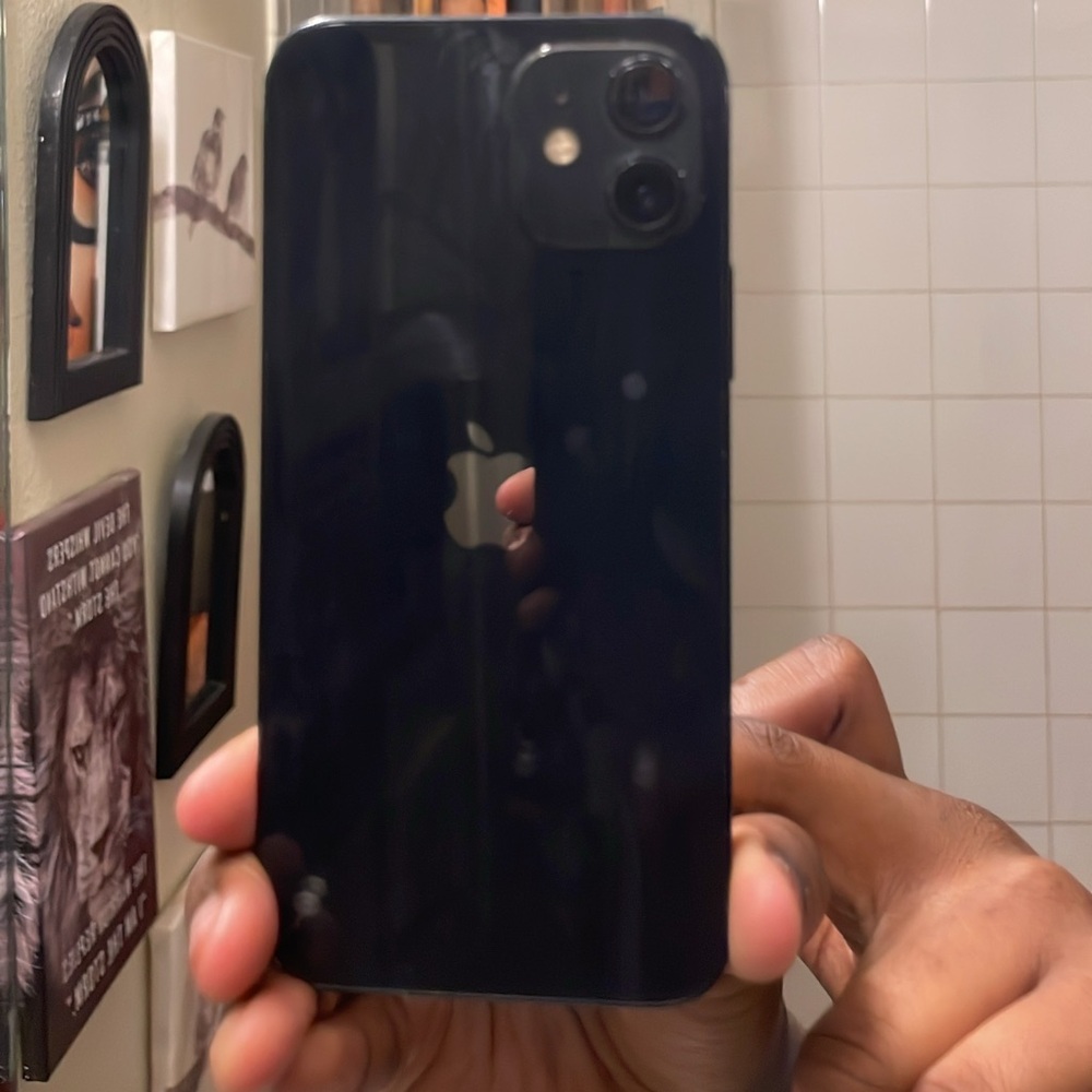 Apple Smartphone - Sleek Dark Finish